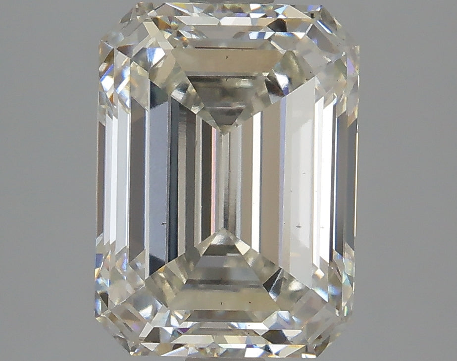 Emerald 4.26ct H VS1
