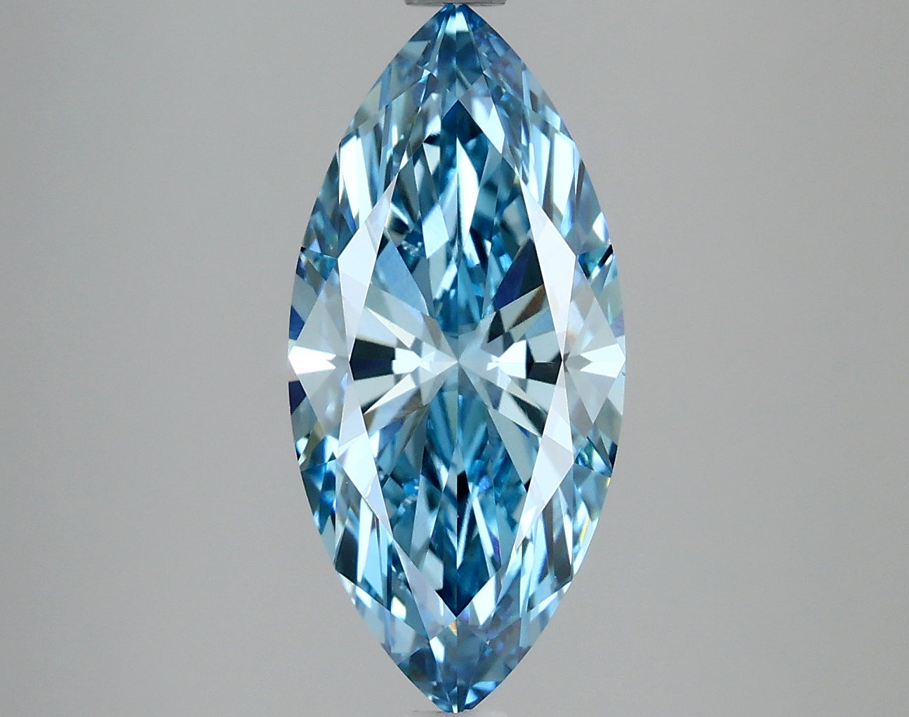 Marquise 2.85ct FANCY VS1