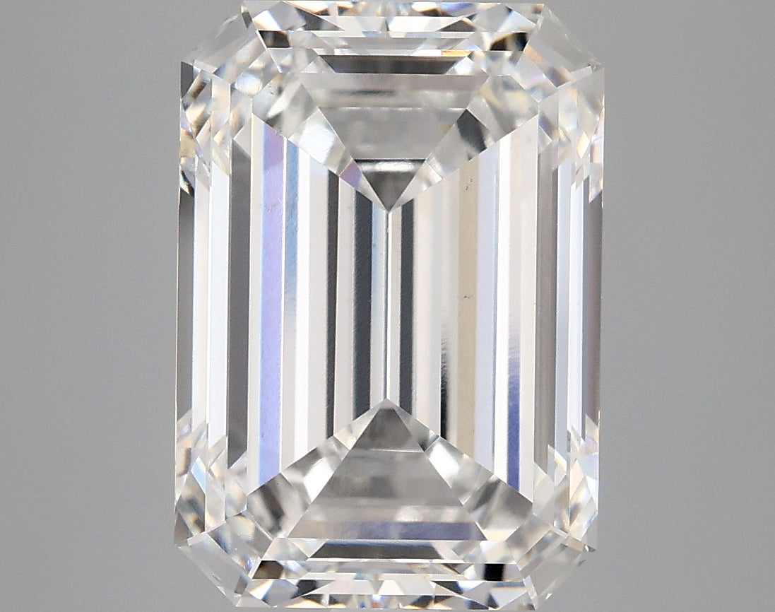 IGI 4.91ct E VS1 Emerald