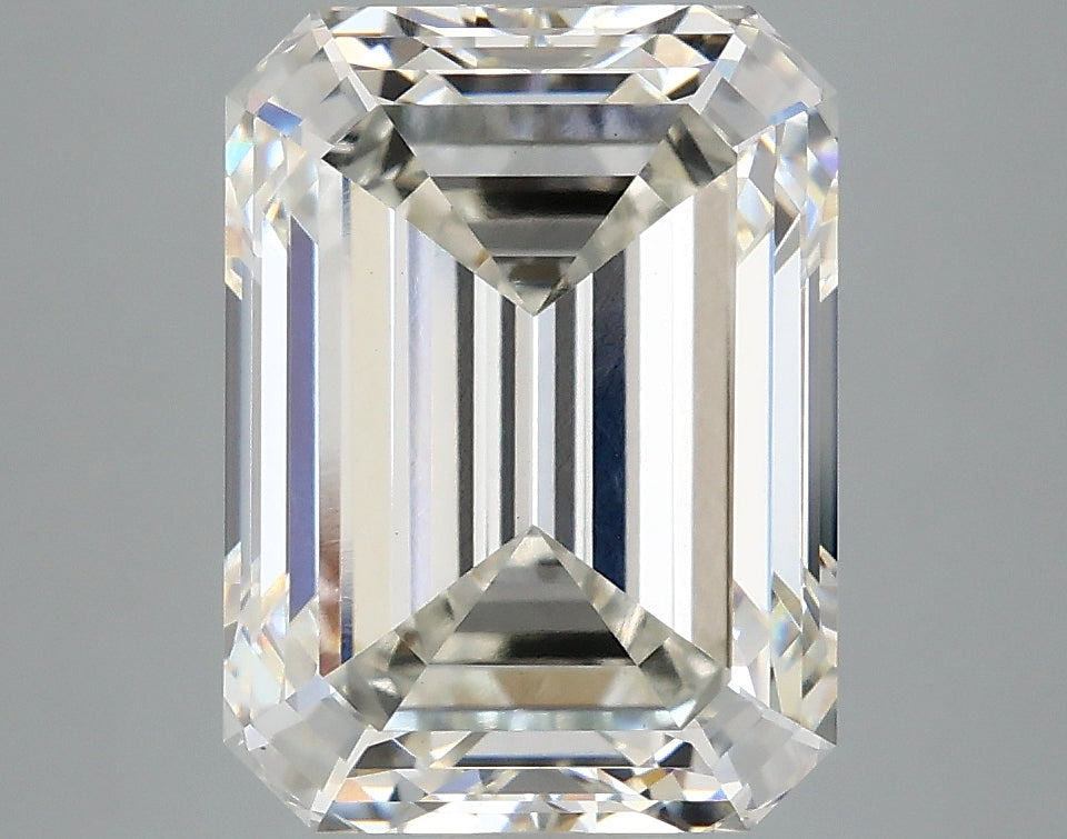 IGI 4.75ct G VS1 Emerald