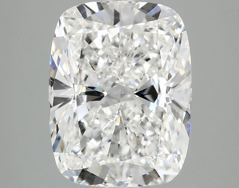 IGI 3.91ct E VVS2 Cushion