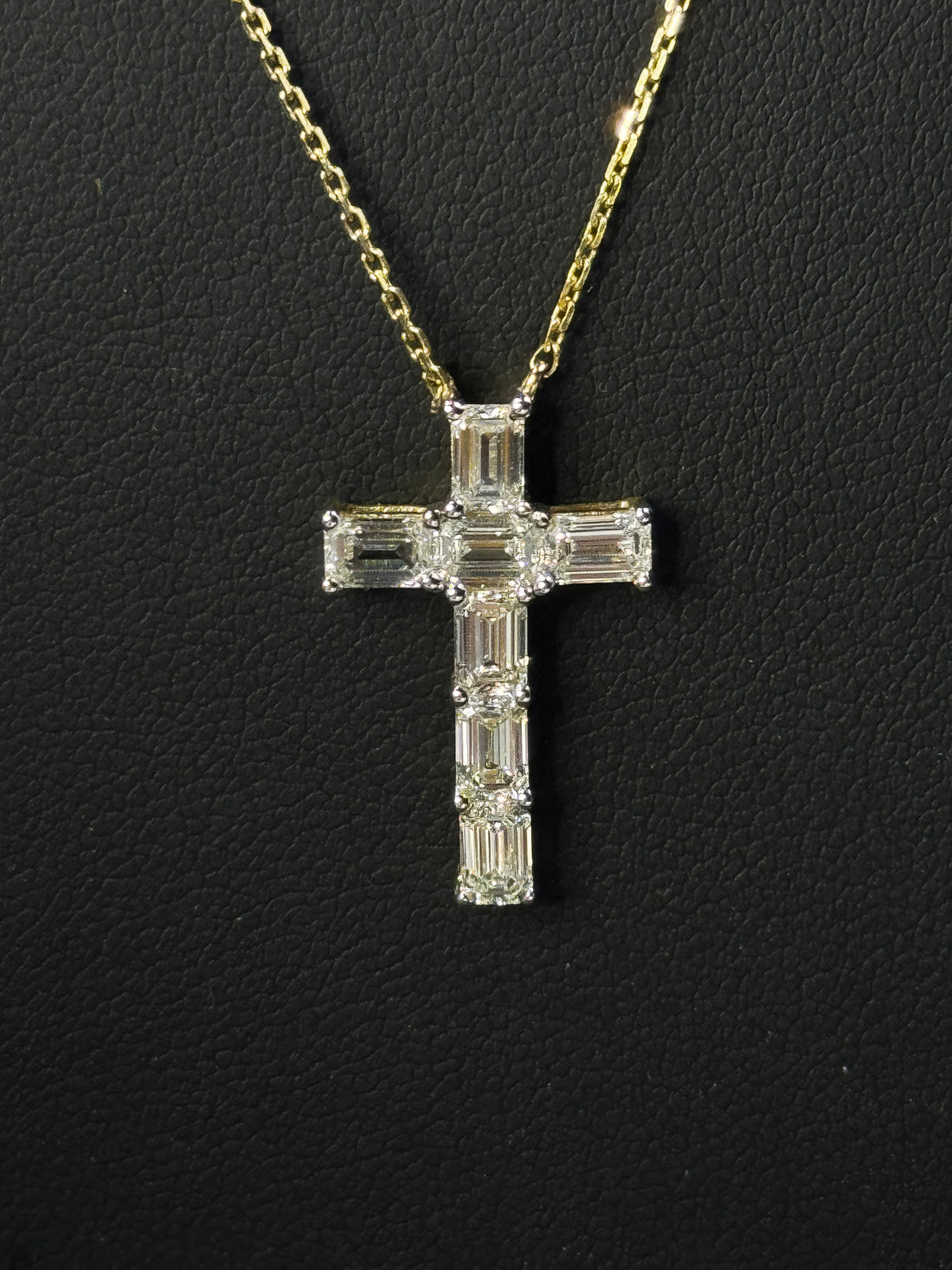 14k Yellow Gold 1.75ctw Lab-Grown Diamond Cross Necklace – 18"