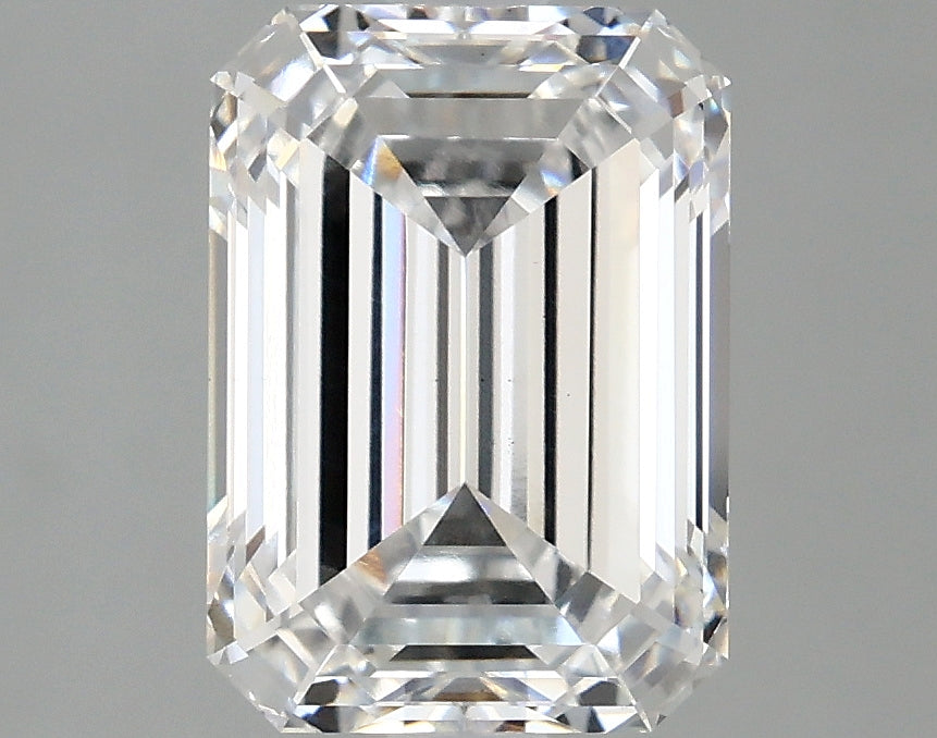 IGI 2.88ct E VS1 Emerald