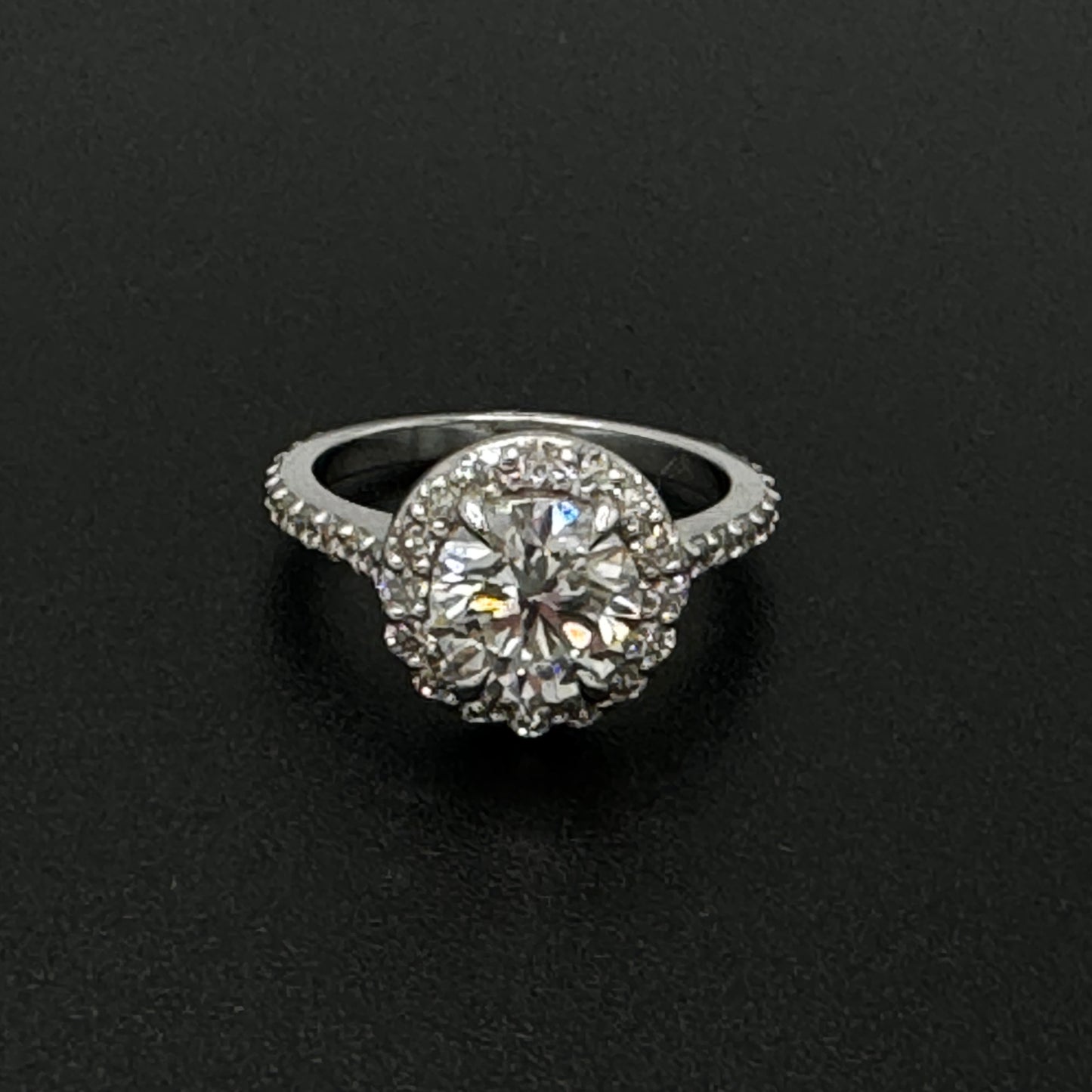 2.84ctw IGI Certified Diamond Ring
