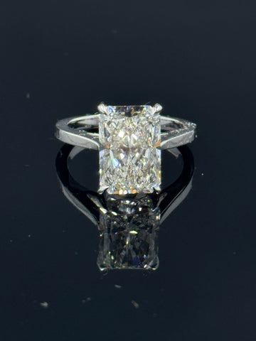 14k White Gold Cathedral Radiant Diamond Engagement Ring – 5.08ct F VS1, Size 7