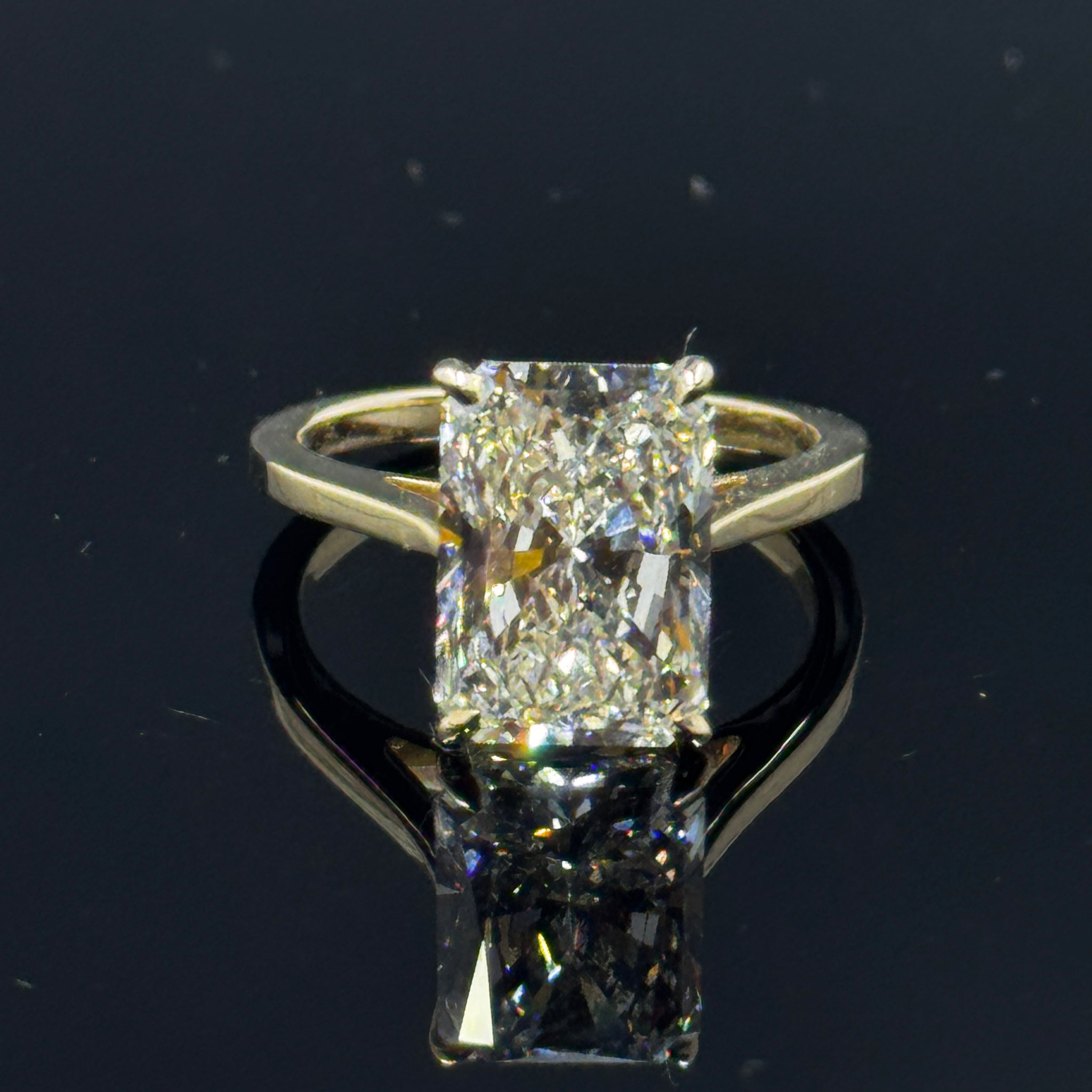 14k Yellow Gold Cathedral Radiant Diamond Engagement Ring – 5.08ct F VS1, Size 7