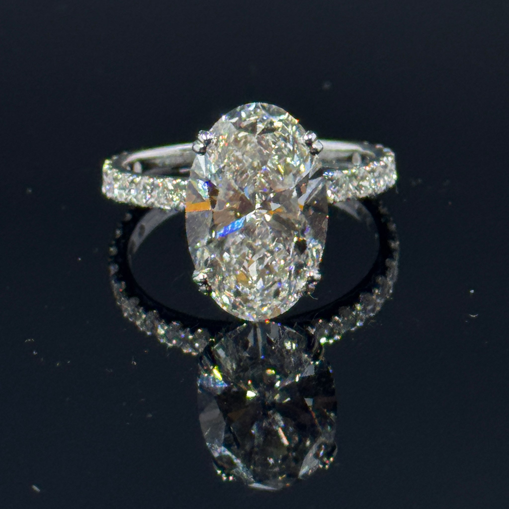 14k White Gold Oval Diamond Bridal Set – 6.19ctw, Size 7