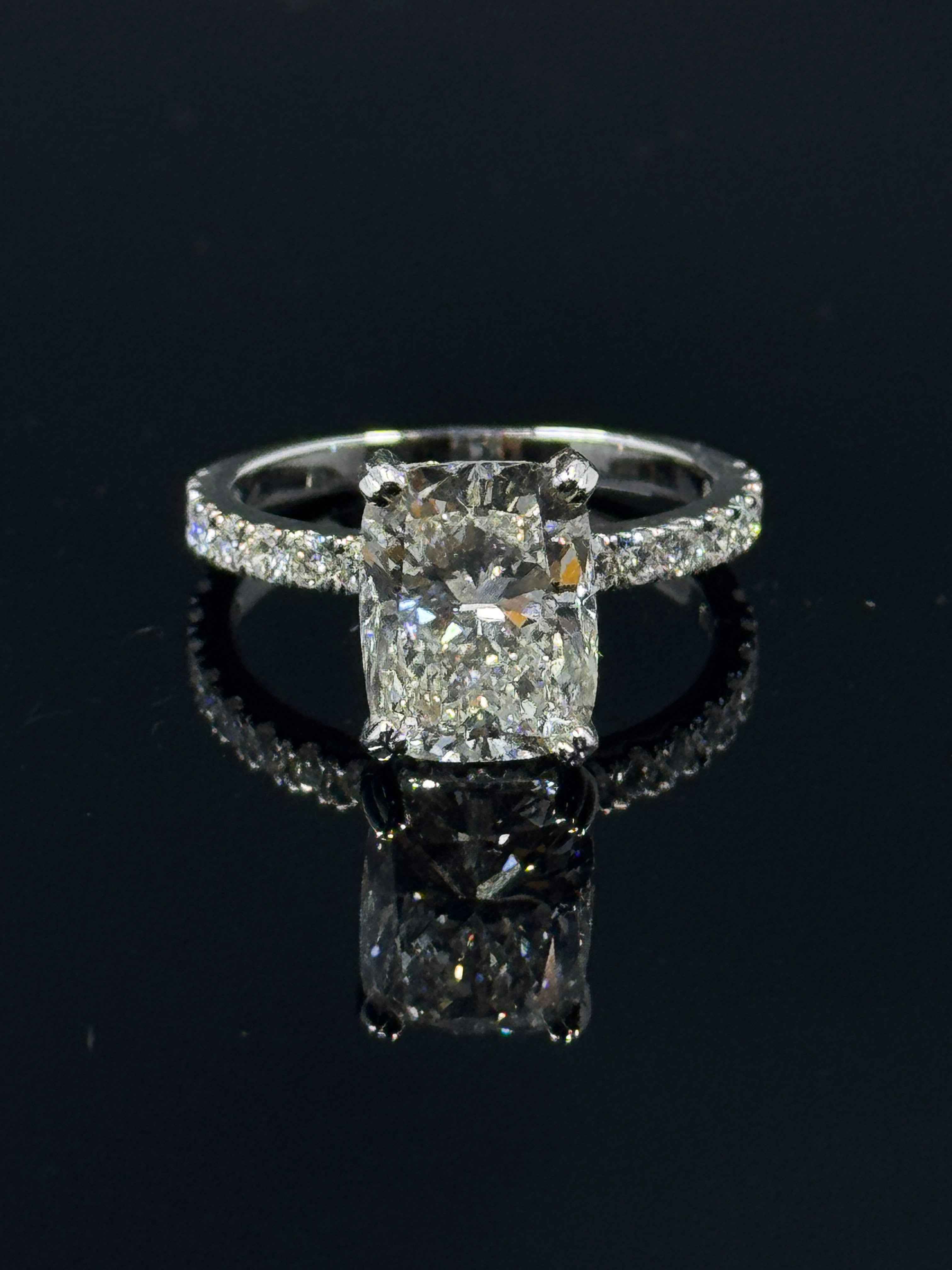 14k White Gold Cushion-Cut Lab-Grown Diamond Ring – 4.27ctw, Size 7