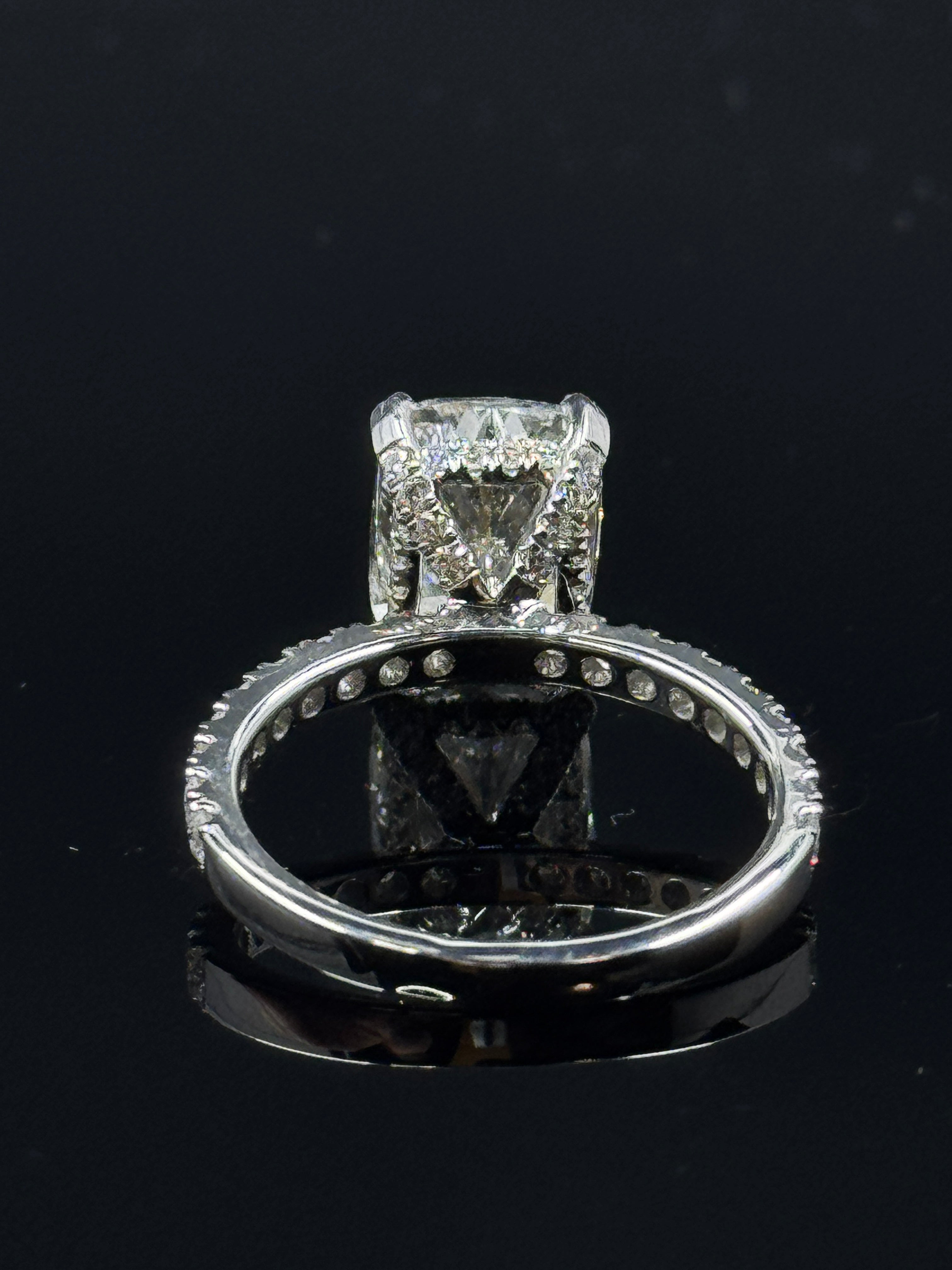 14k White Gold Cushion-Cut Lab-Grown Diamond Ring – 4.27ctw, Size 7