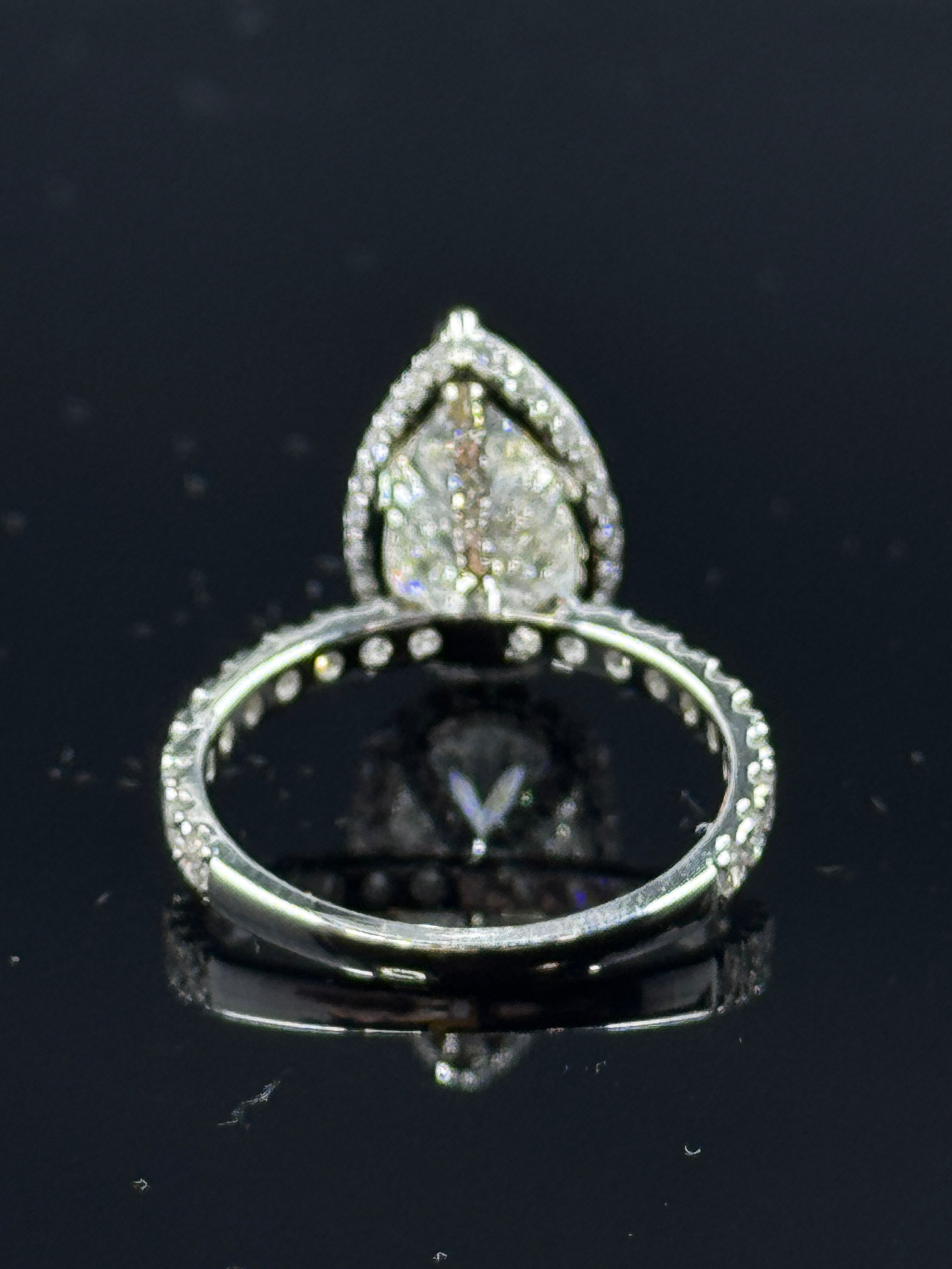 14k White Gold Pear Diamond Bridal Set – 5.59ctw, Size 7