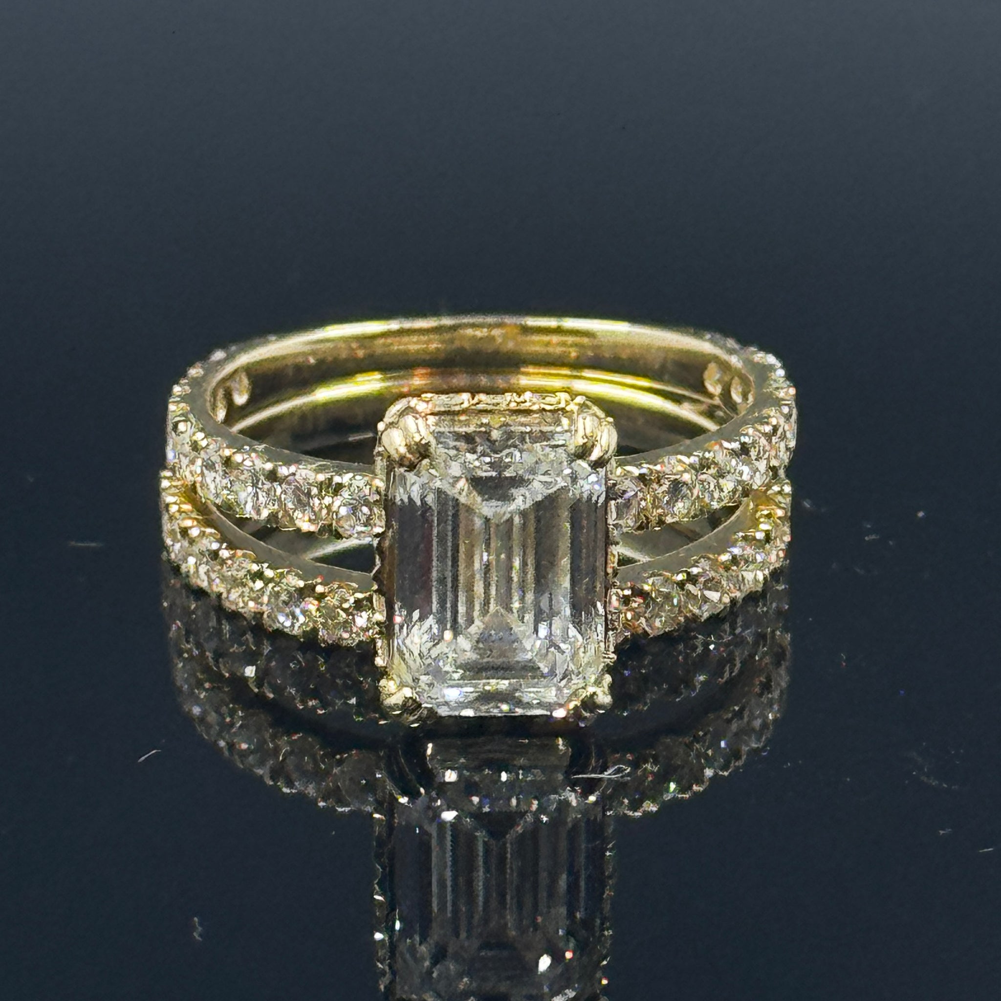 14k Yellow Gold Emerald Diamond Bridal Set – 3.90ctw, Size 7