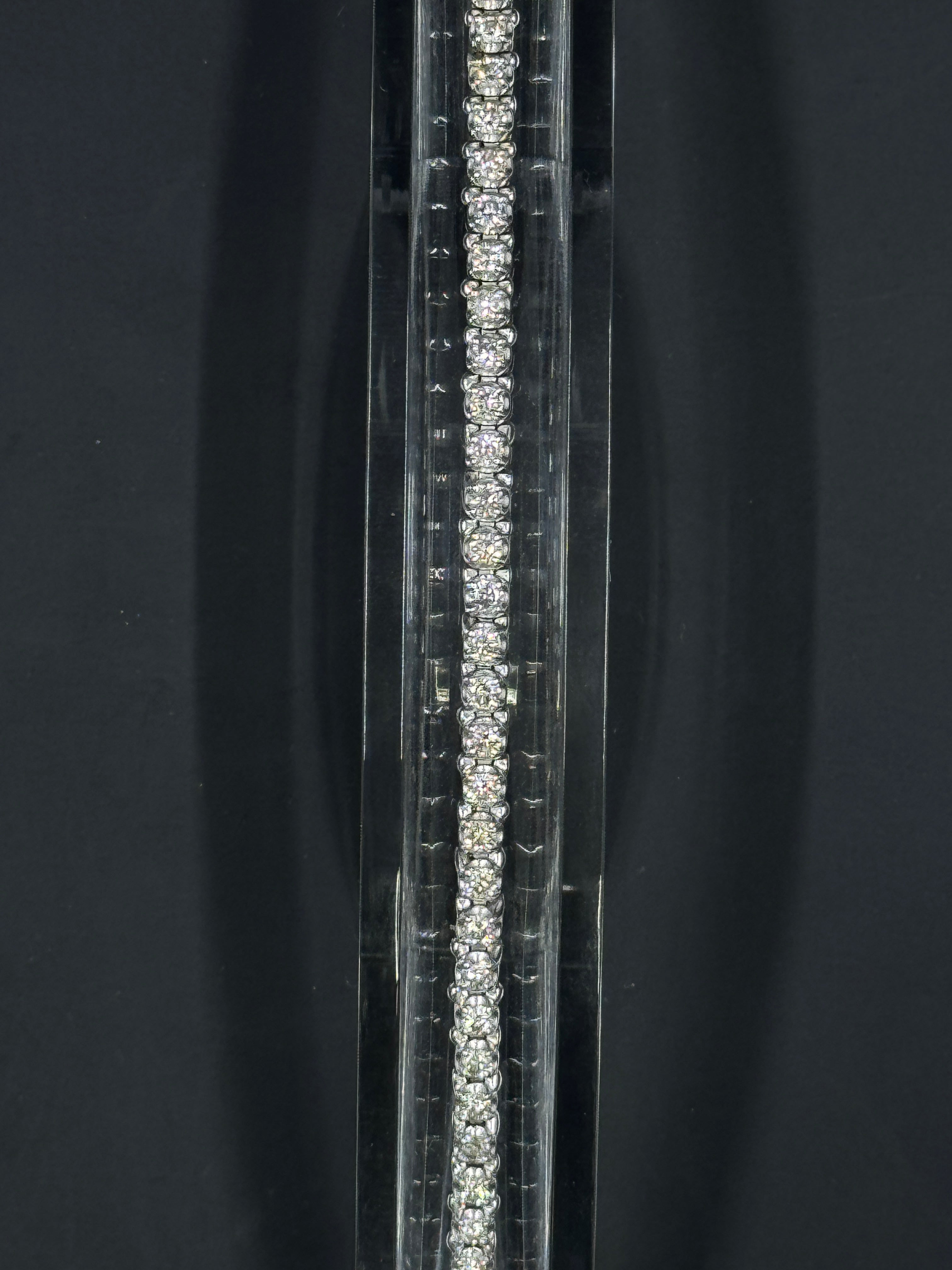 14k White Gold 2.8ctw Natural Diamond Tennis Bracelet – 7"